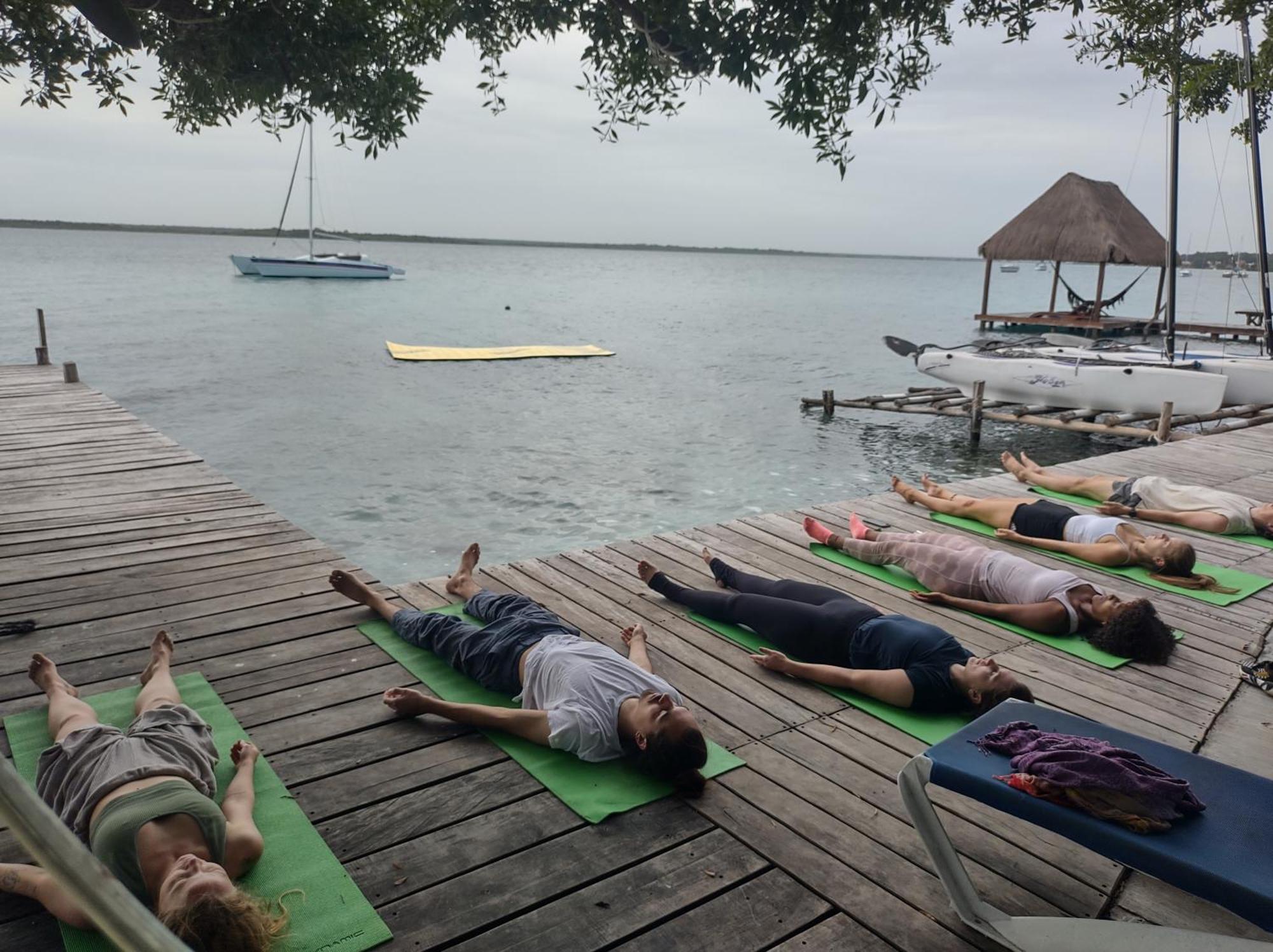 Glamping Asana - Yoga & Canoa - Free Bikes Luxe tent Bacalar